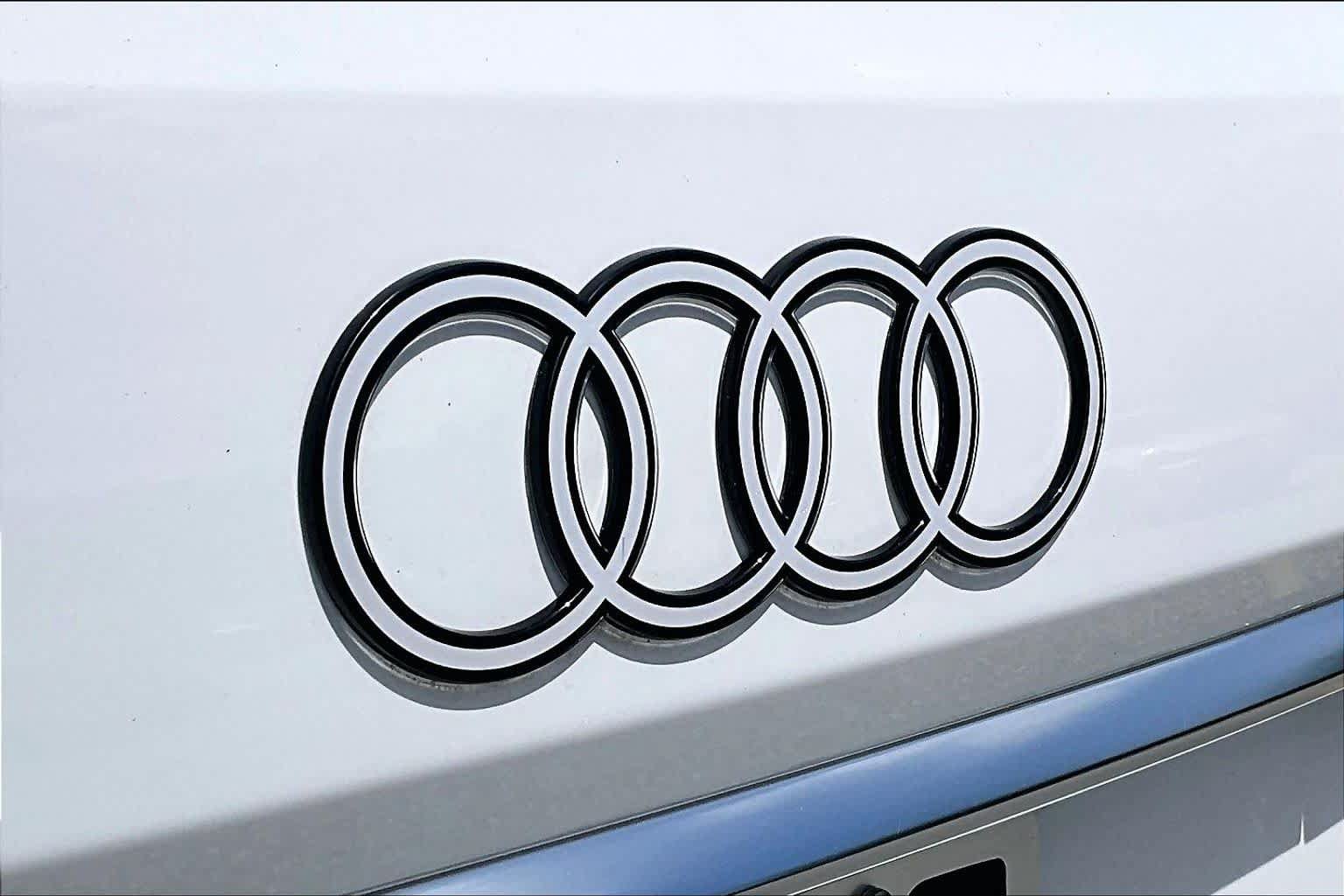 Used 2025 Audi Q7 3.0T Premium Plus AWD/4WD image 33