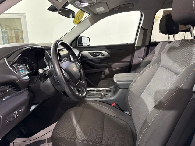Used 2019 Chevrolet Traverse LT FWD image 18