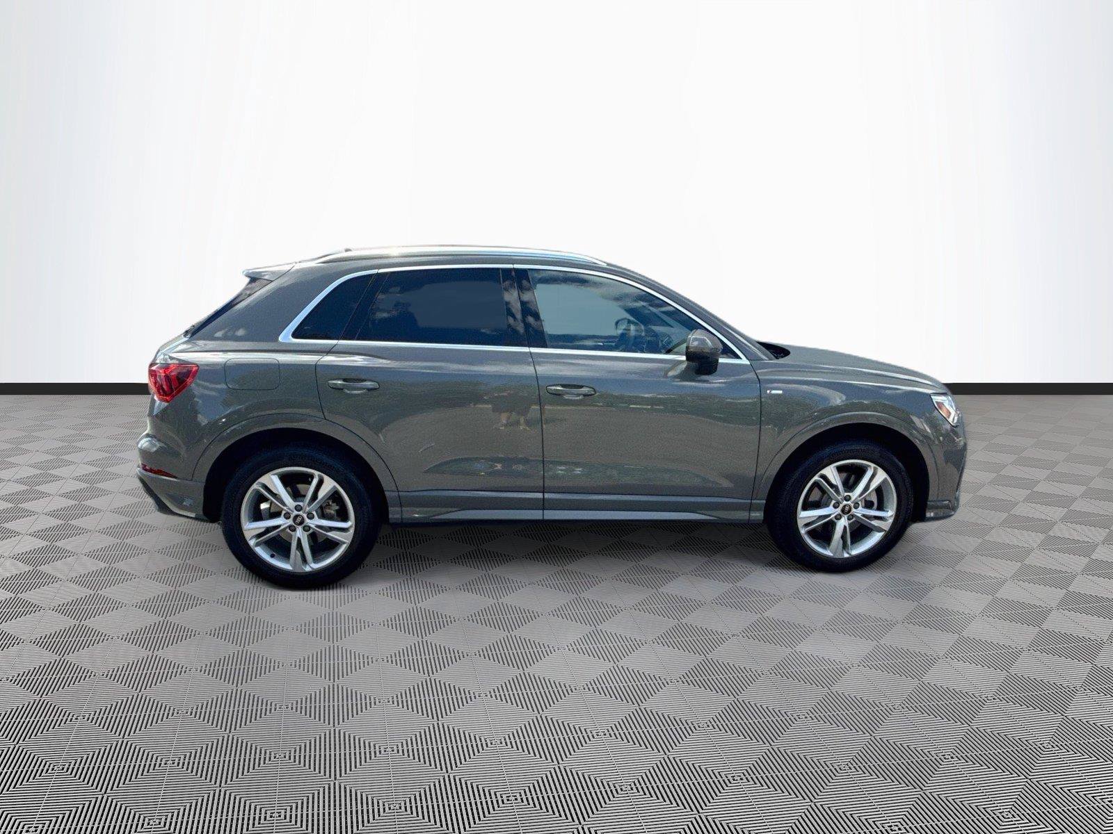 Certified 2024 Audi Q3 2.0T Premium Plus w/ Premium Plus Package AWD/4WD image 8