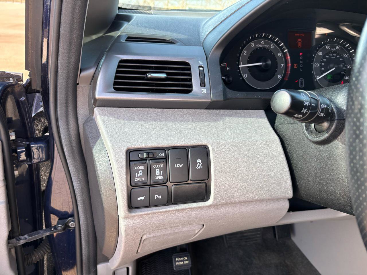 Used 2014 Honda Odyssey Touring image 14