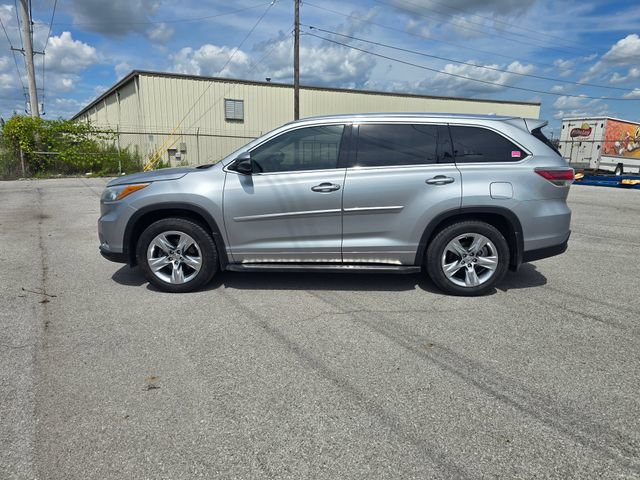 Used 2015 Toyota Highlander Limited AWD/4WD image 6
