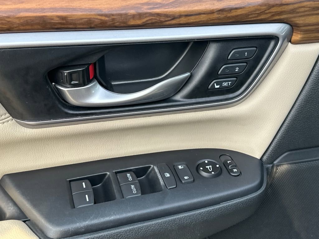 Used 2018 Honda CR-V EX-L image 20