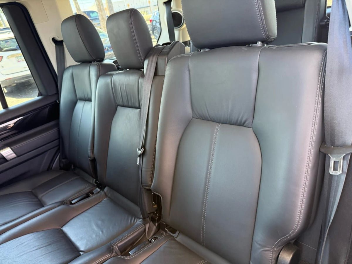 Used 2011 Land Rover LR4 HSE LUX image 47