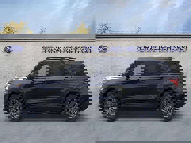 New 2026 Ford Explorer Active w/ Active Comfort Package image 3