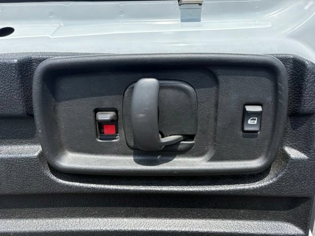 Used 2025 GMC Savana 2500 w/ Driver Convenience Package RWD image 6