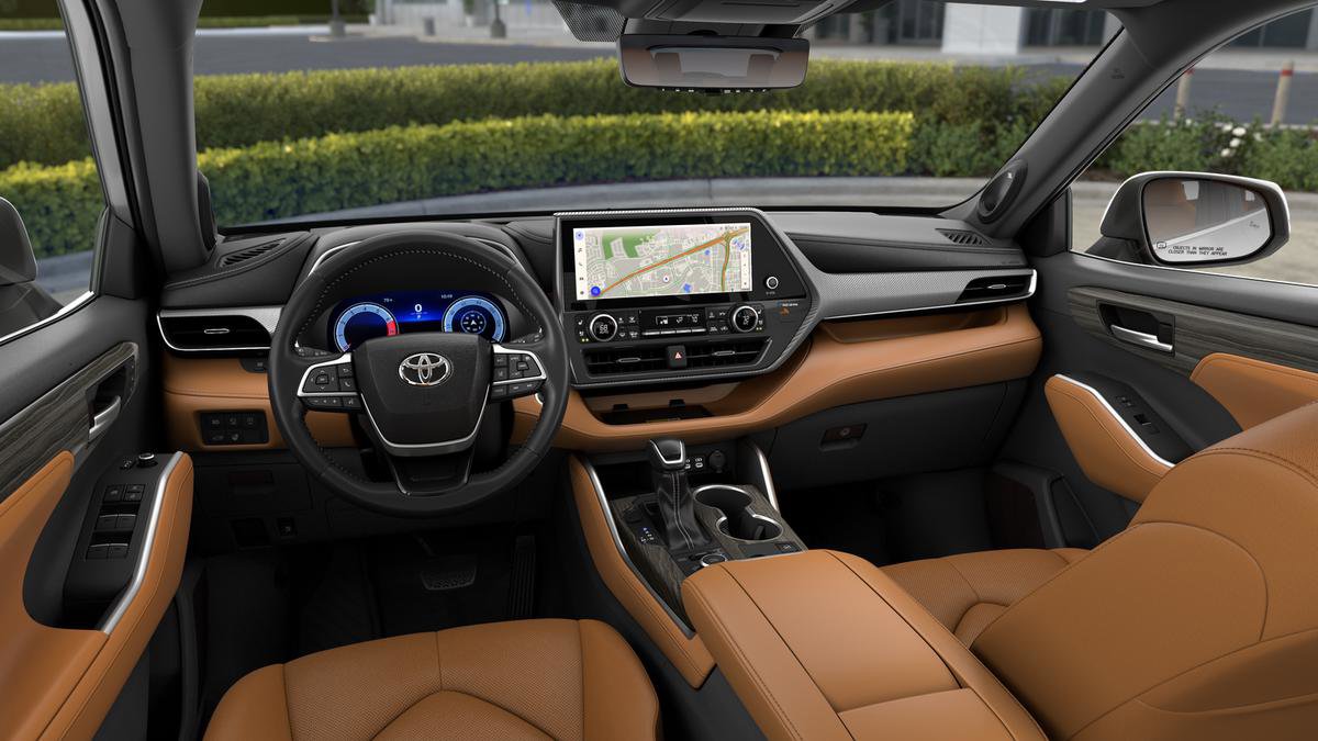 New 2026 Toyota Highlander Platinum image 19