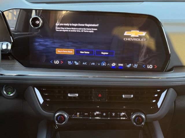 New 2026 Chevrolet Suburban High Country image 15