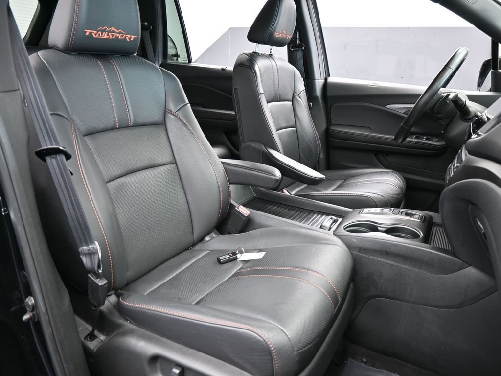 Used 2023 Honda Passport TrailSport image 50