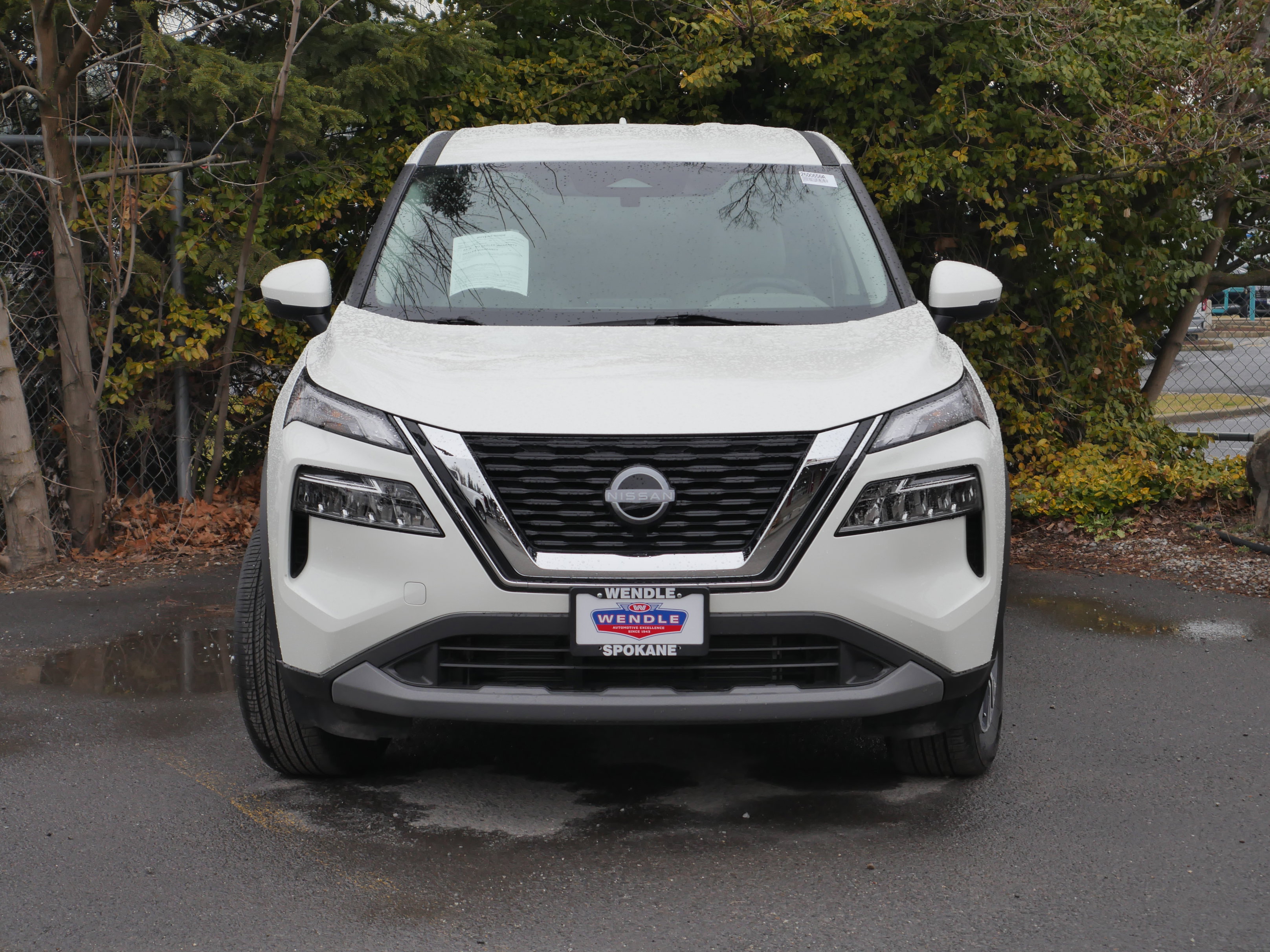 Certified 2022 Nissan Rogue SV image 9