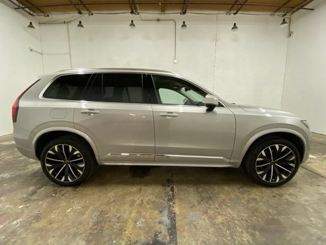 Used 2025 Volvo XC90 B6 Plus AWD/4WD image 6