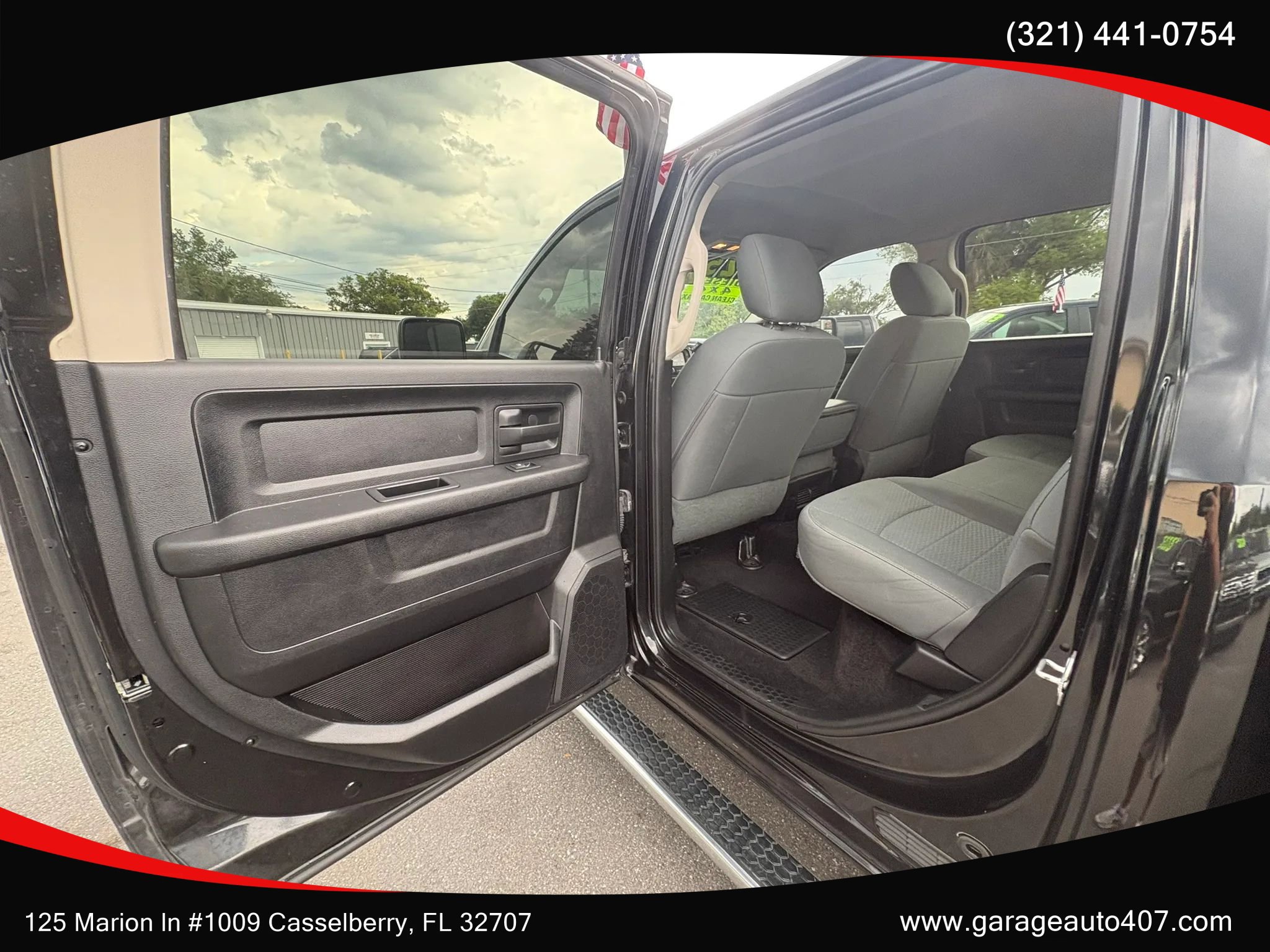 Used 2017 RAM 2500 Tradesman w/ Chrome Appearance Group AWD/4WD image 24