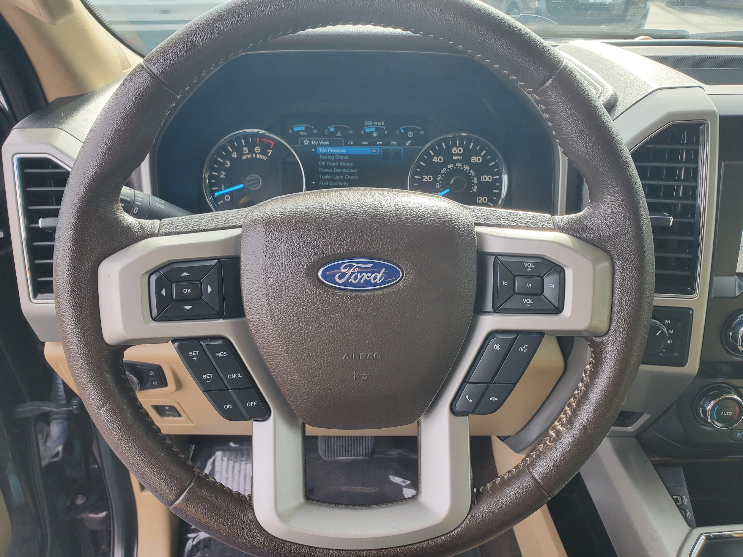 Used 2019 Ford F150 Lariat AWD/4WD image 13