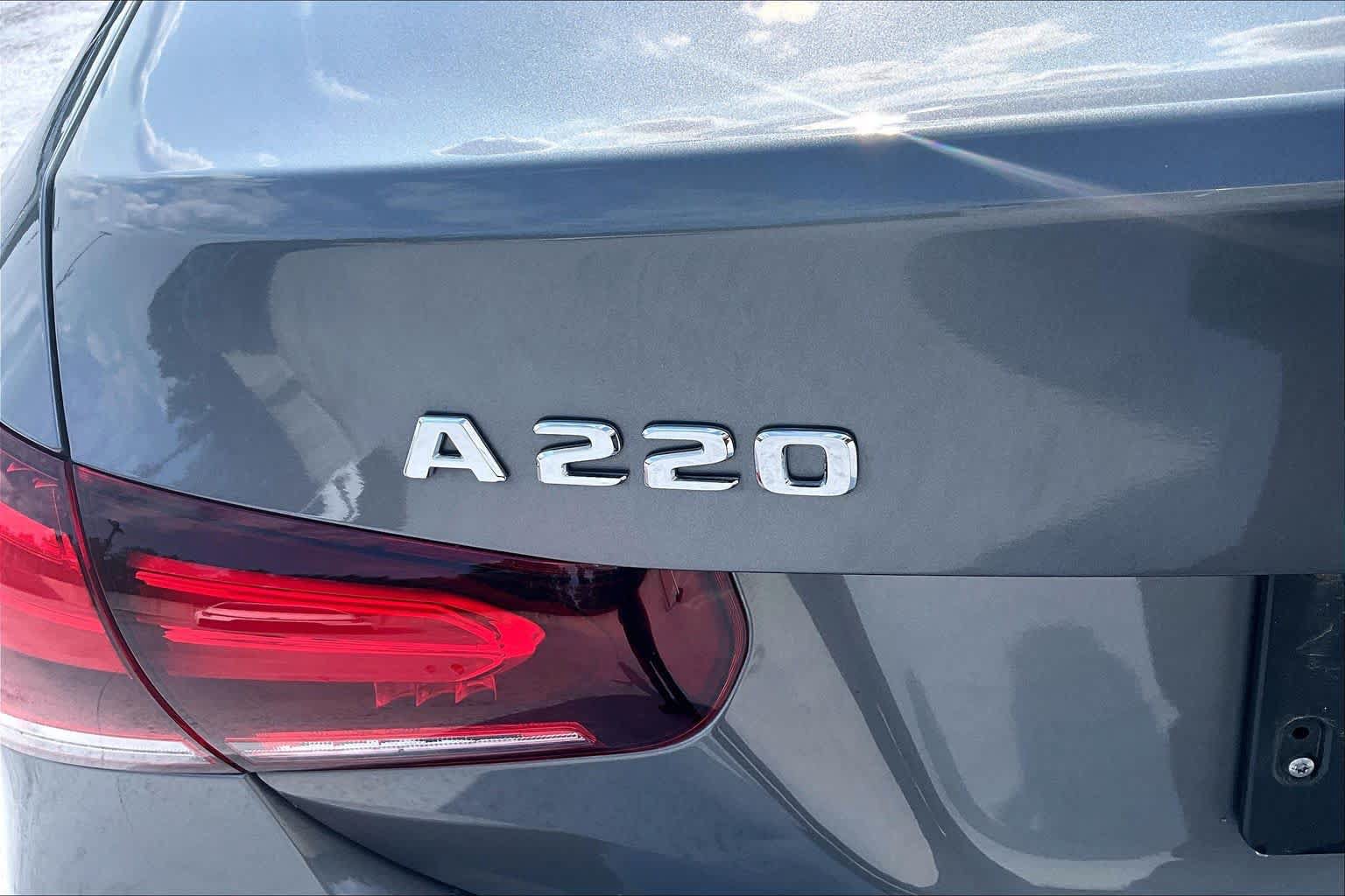 Used 2021 Mercedes-Benz A 220 image 30