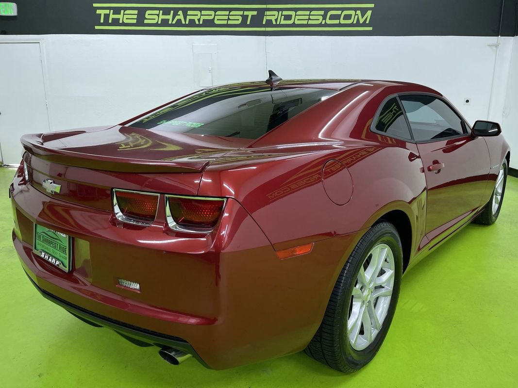 Used 2013 Chevrolet Camaro LT image 10