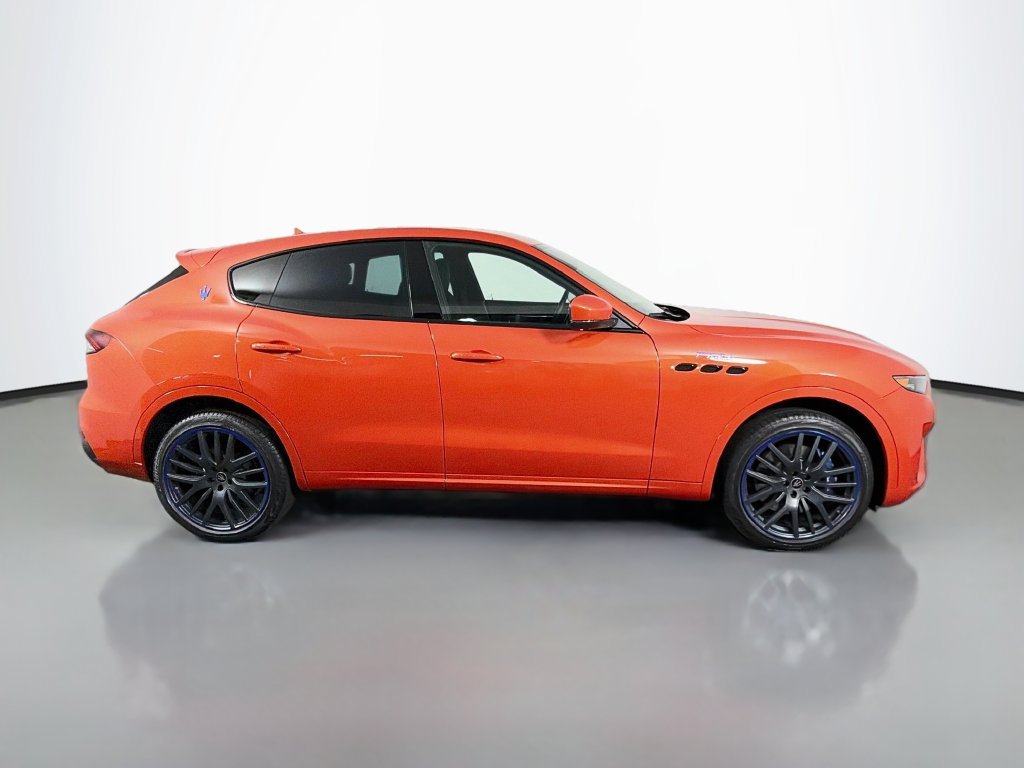 Used 2023 Maserati Levante F Tributo AWD/4WD image 8