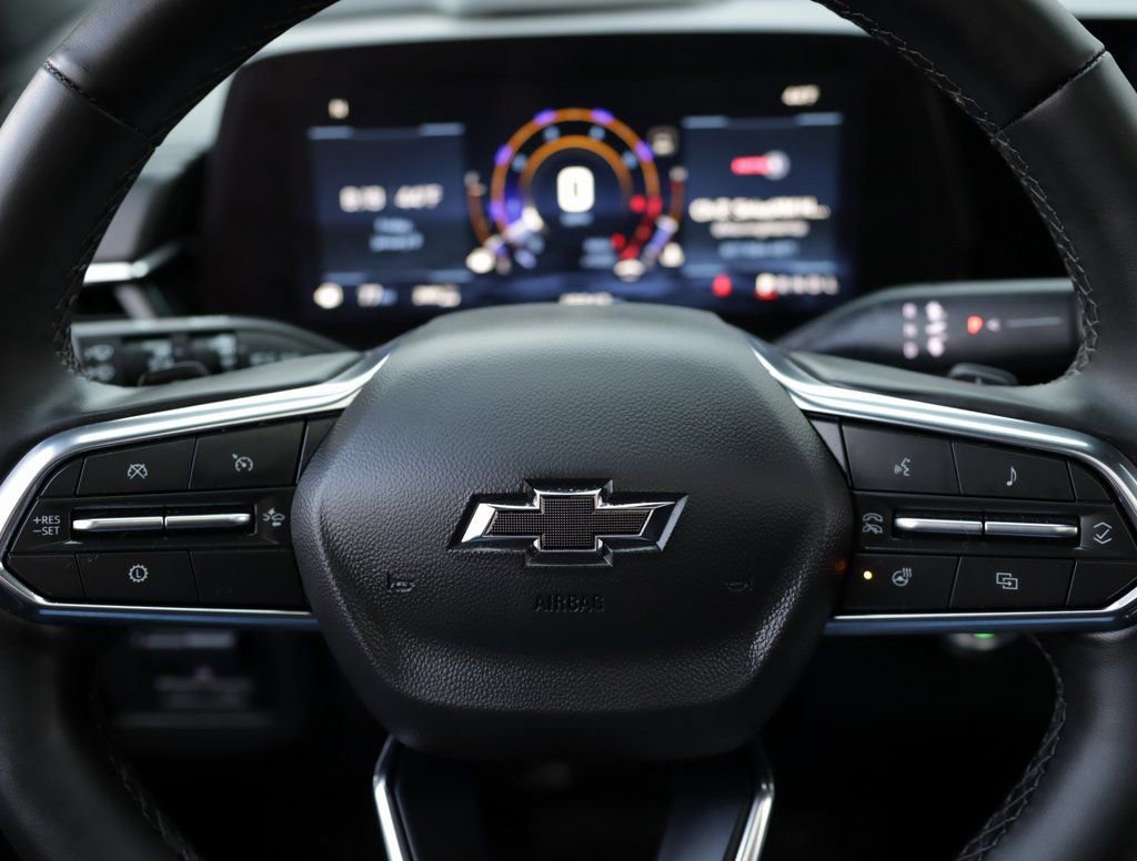 Used 2025 Chevrolet Tahoe Z71 w/ Z71 Off-Road Package image 11