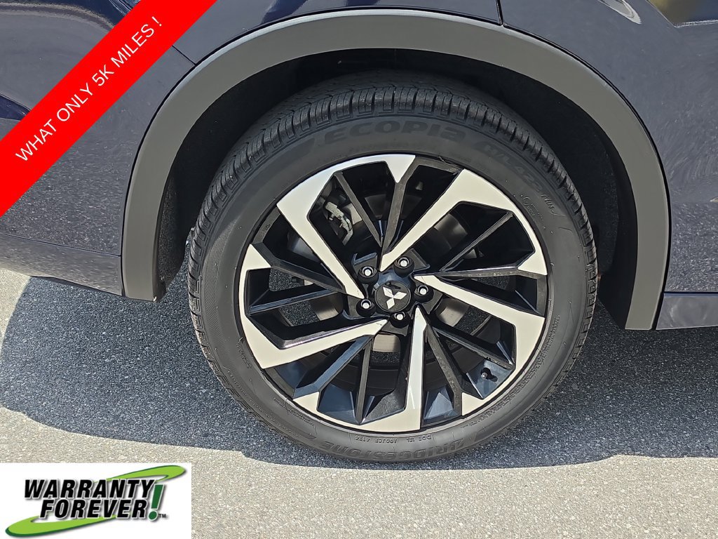 Used 2025 Mitsubishi Outlander SEL Black Edition AWD/4WD image 7