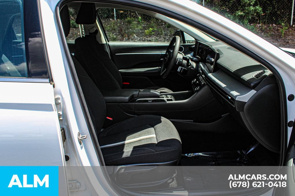 Used 2025 Hyundai Sonata SEL FWD image 20
