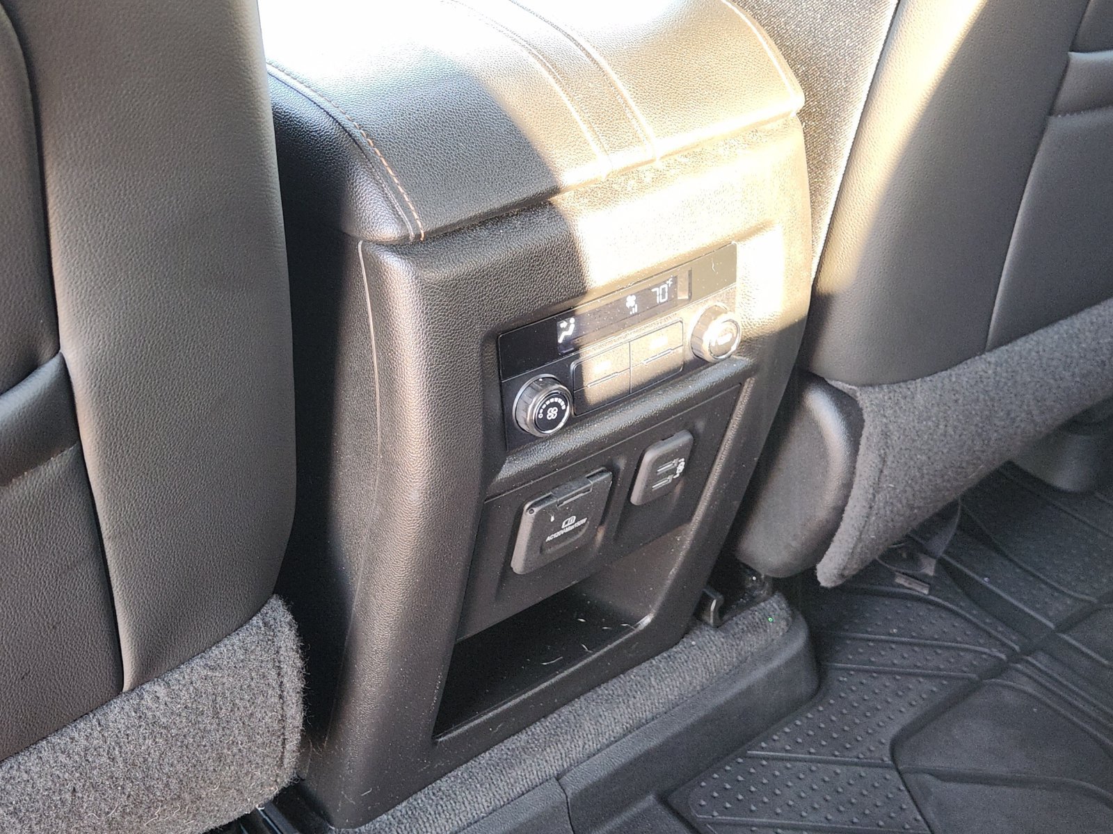 Used 2020 Chevrolet Traverse RS w/ LPO, Floor Liner Package FWD image 35