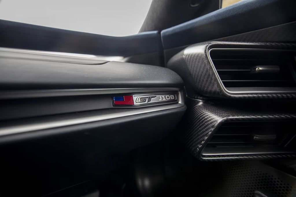 Used 2018 Ford GT image 19