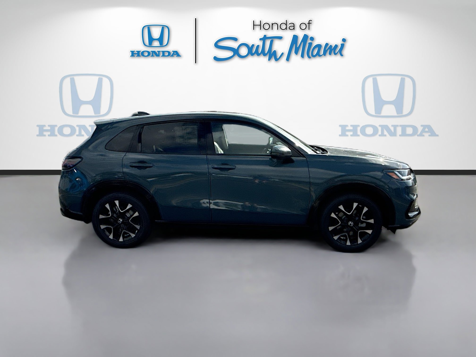 New 2026 Honda HR-V EX-L image 8