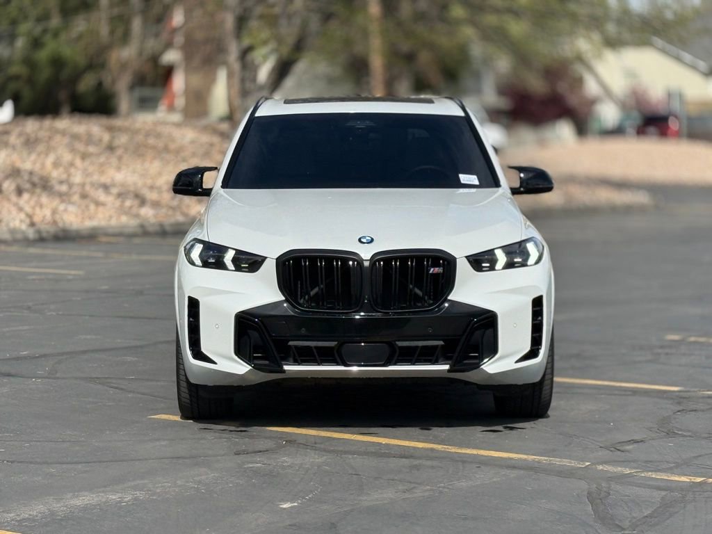 Used 2026 BMW X5 M60i image 2
