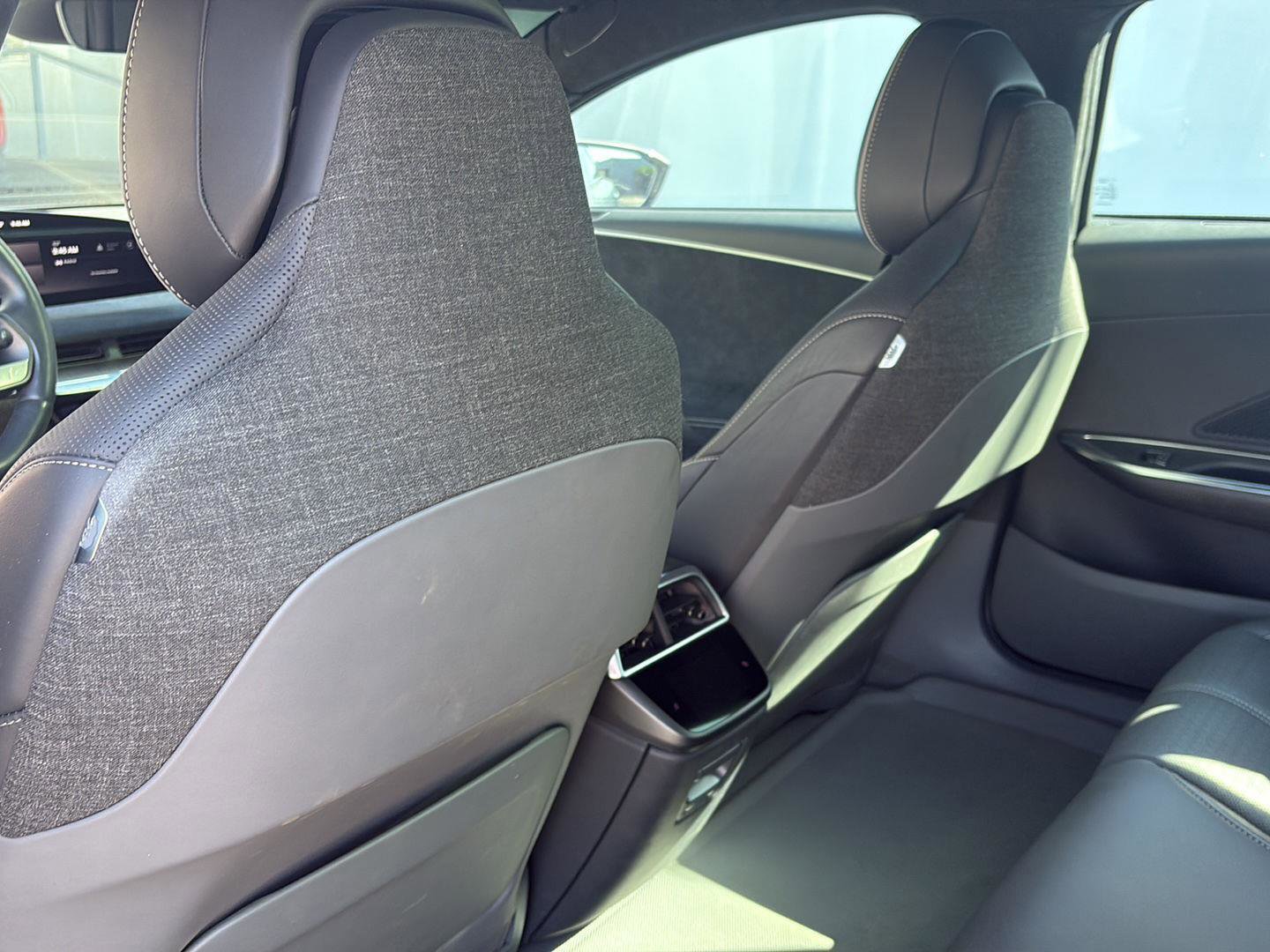 Used 2022 Lucid Air Grand Touring AWD/4WD image 25