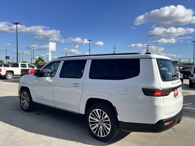 New 2025 Jeep Wagoneer L Series II image 5