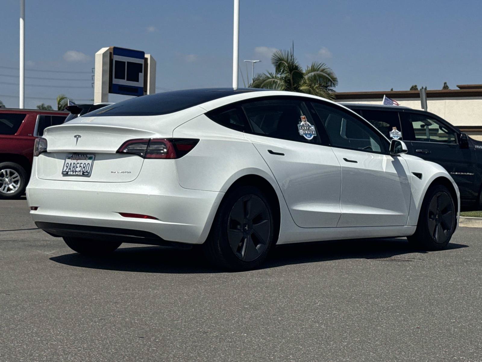 Used 2022 Tesla Model 3 Long Range AWD/4WD image 5