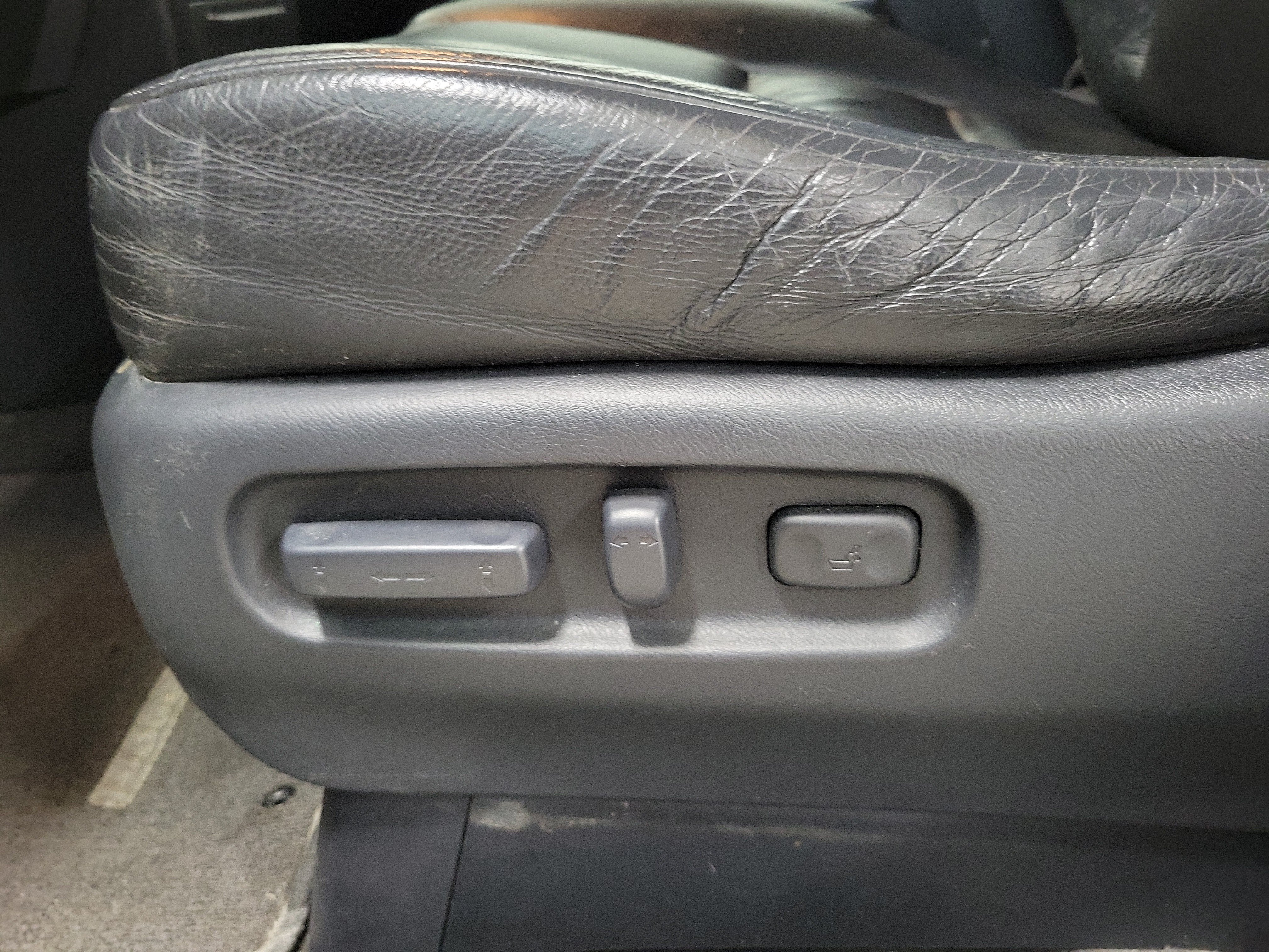 Used 2014 Honda Ridgeline SE image 19