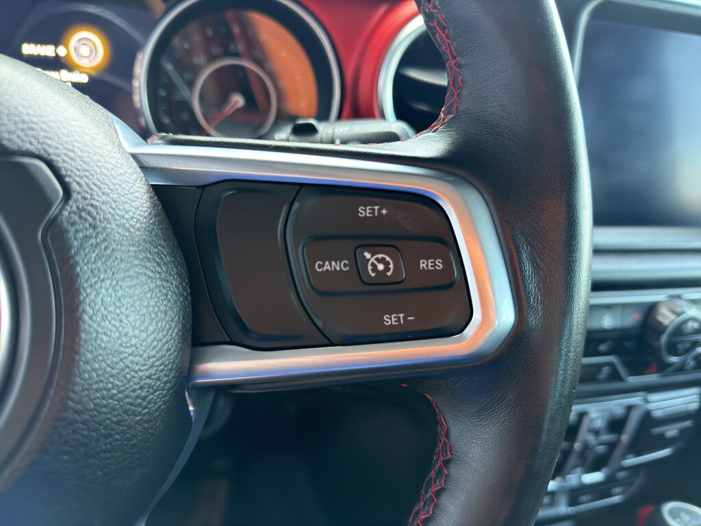 Used 2018 Jeep Wrangler Unlimited Rubicon AWD/4WD image 29