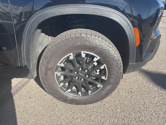 Used 2024 Chevrolet Traverse Z71 image 4