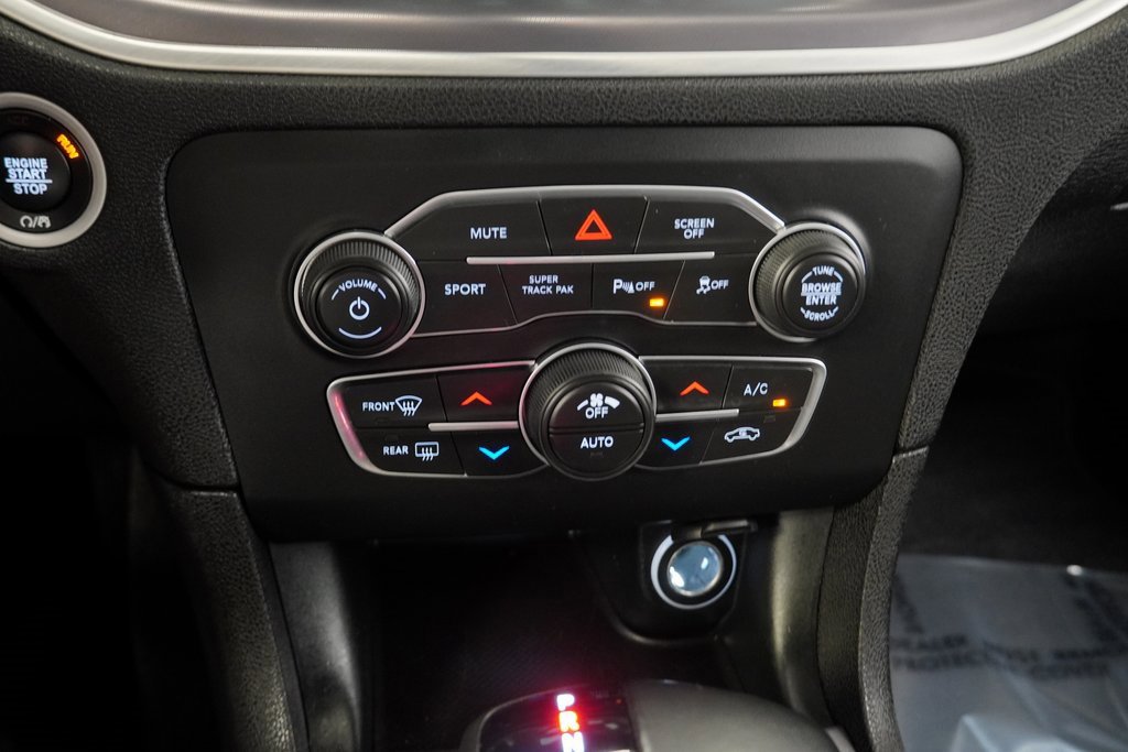 Certified 2022 Dodge Charger R/T w/ Blacktop Package image 30