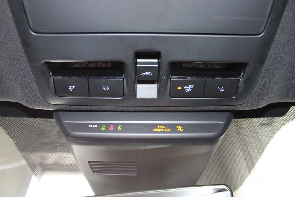 Used 2023 MAZDA MAZDA3 s FWD image 22