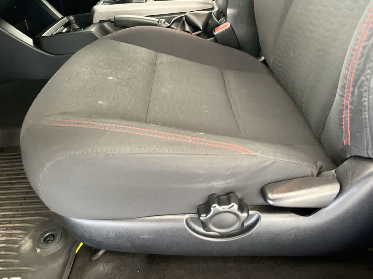 Used 2019 Toyota Tacoma SR5 AWD/4WD image 12