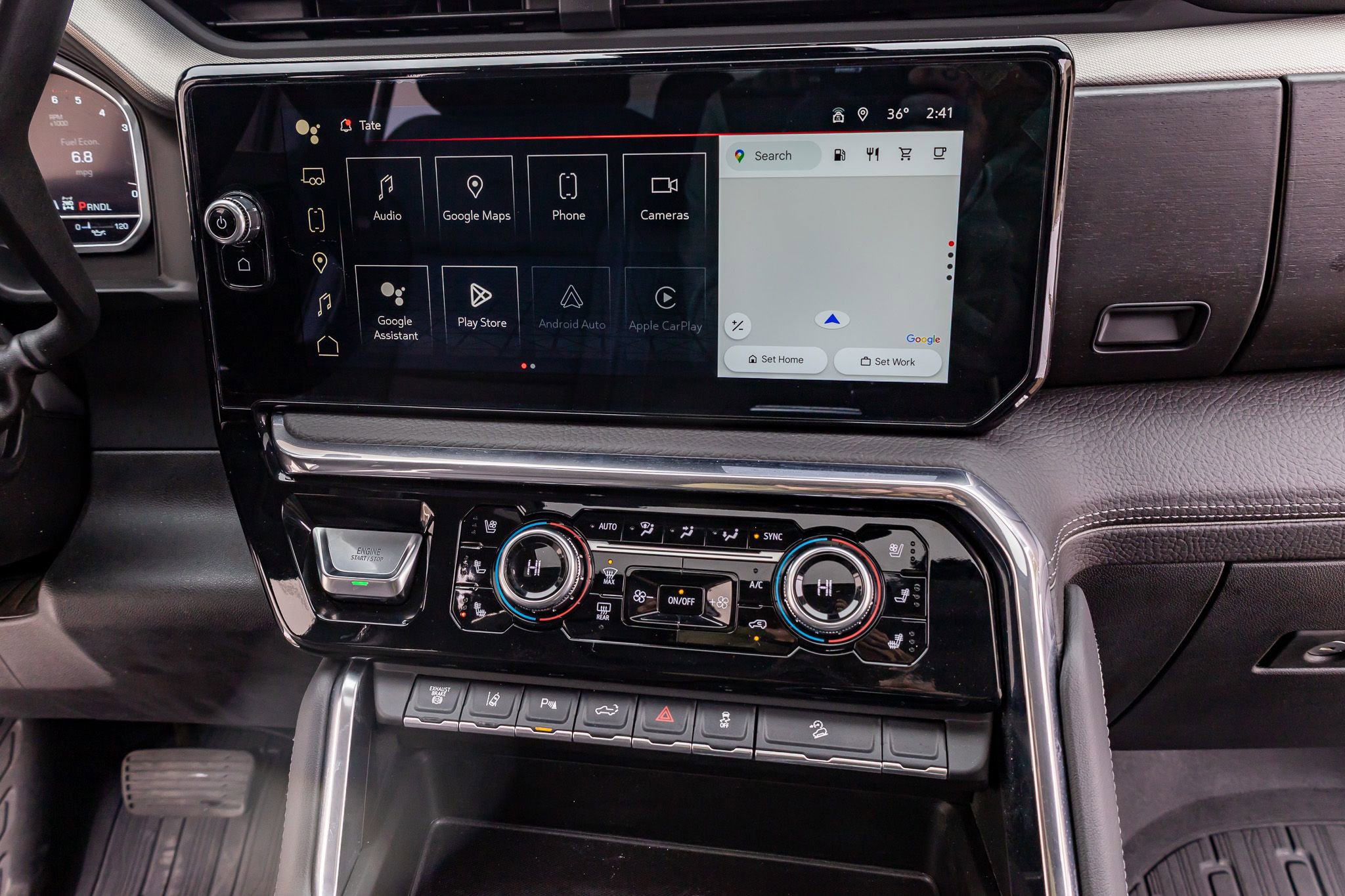 Used 2024 GMC Sierra 2500 Denali w/ Technology Package image 26