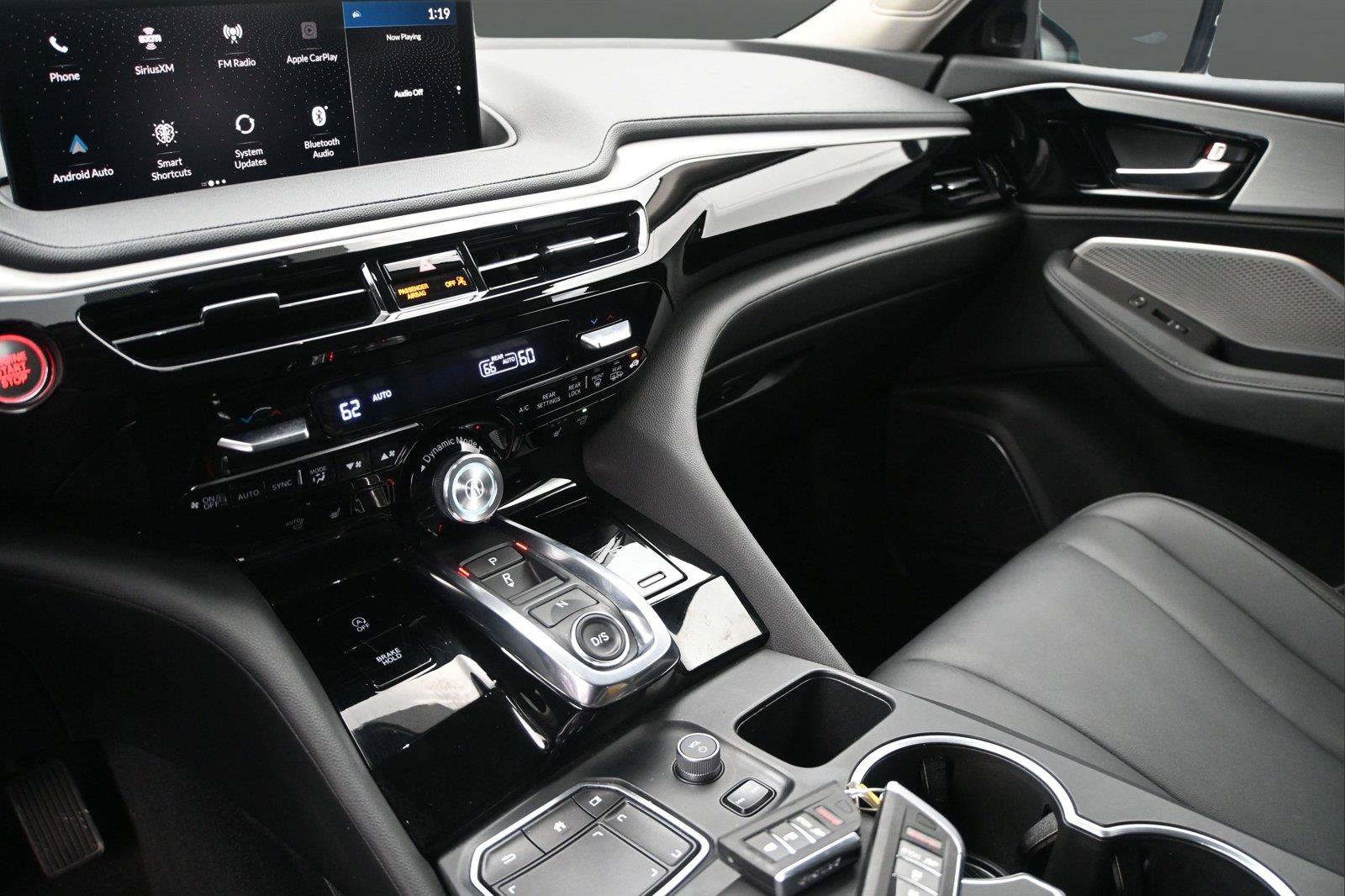 Certified 2024 Acura MDX SH-AWD image 4