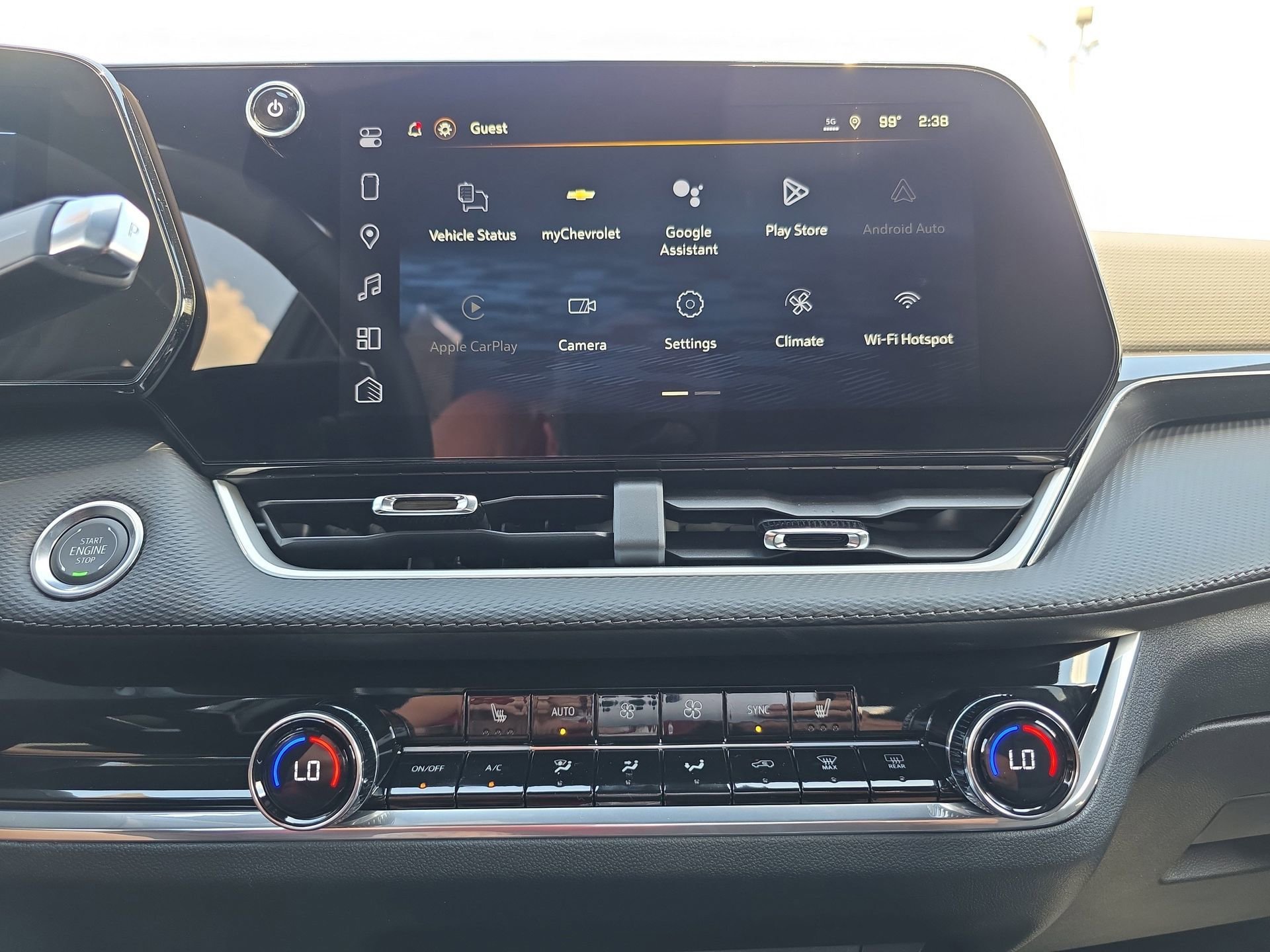 New 2026 Chevrolet Equinox LT w/ Convenience Package II FWD image 21