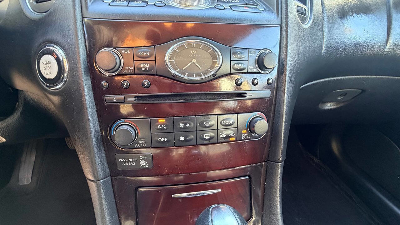 Used 2012 INFINITI EX35 Journey w/ Premium Pkg image 17