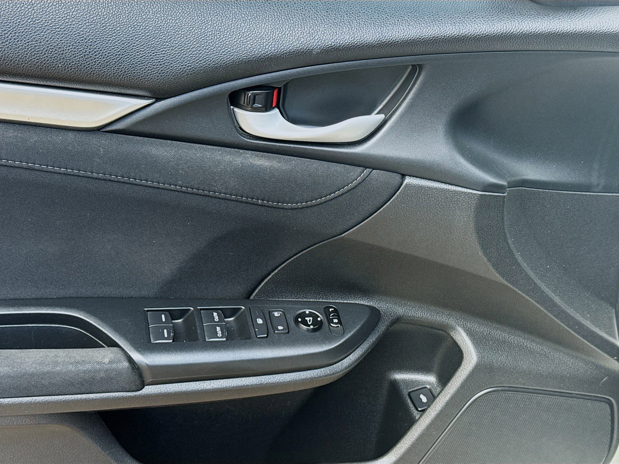 Certified 2017 Honda Civic EX image 16