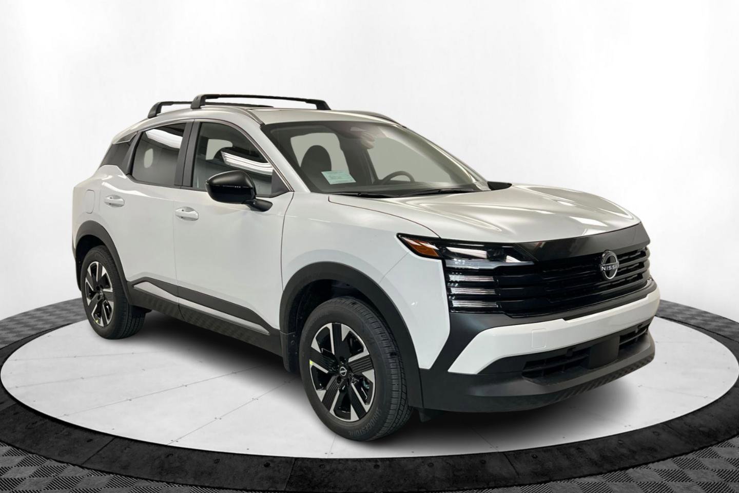 New 2026 Nissan Kicks SV w/ SV Premium Package image 7