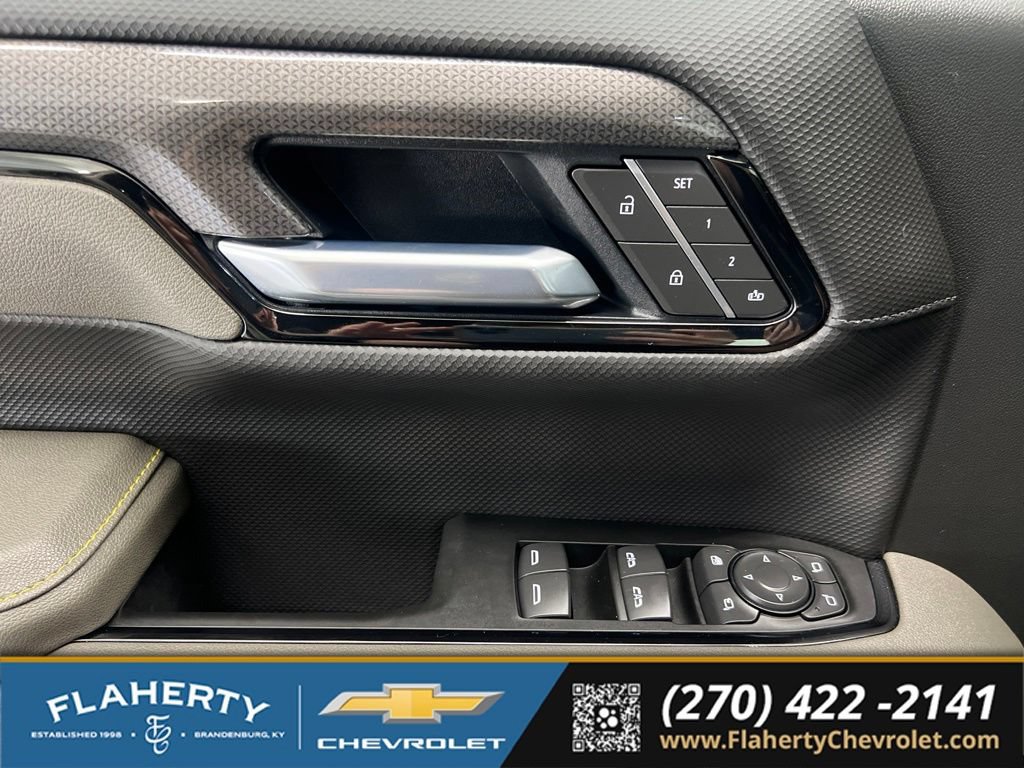 Used 2026 Chevrolet Silverado 1500 ZR2 AWD/4WD image 24