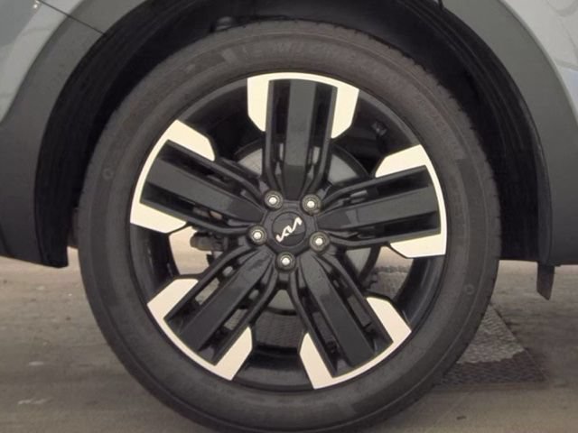 Used 2024 Kia Telluride SX Prestige w/ Towing Package AWD/4WD image 23