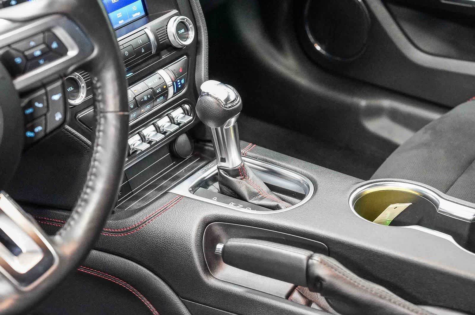 Used 2022 Ford Mustang GT Premium w/ Equipment Group 401A RWD image 22