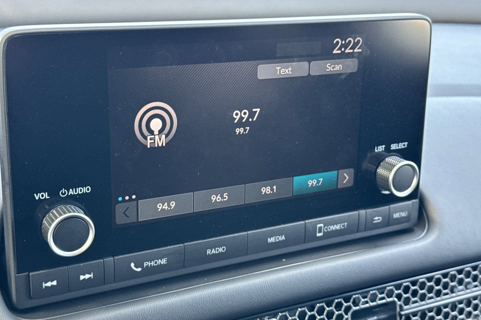 Used 2025 Honda HR-V Sport image 18
