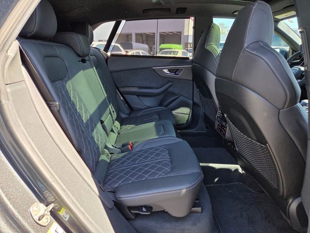 Used 2024 Audi SQ8 Premium Plus image 18