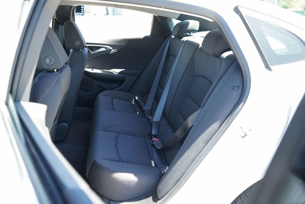 Used 2022 Chevrolet Malibu LS image 9