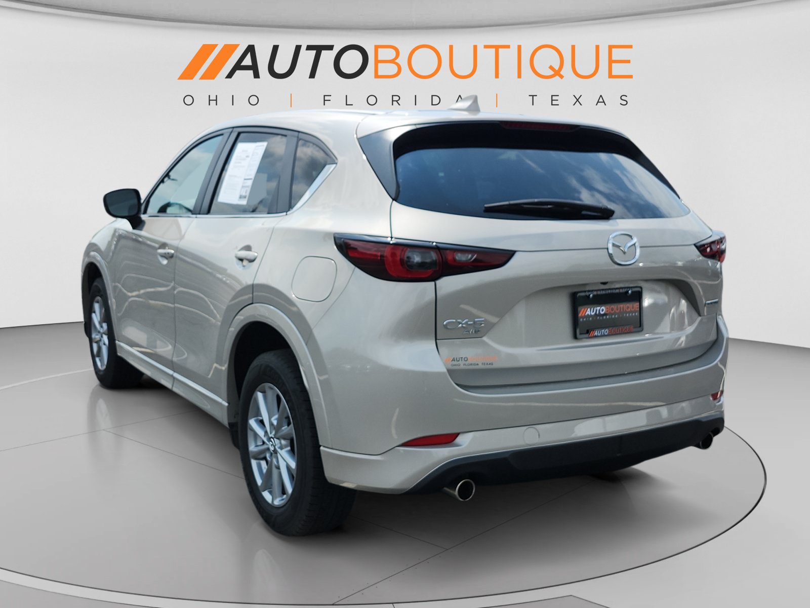 Used 2024 MAZDA CX-5 AWD 2.5 S w/ Preferred Package image 3