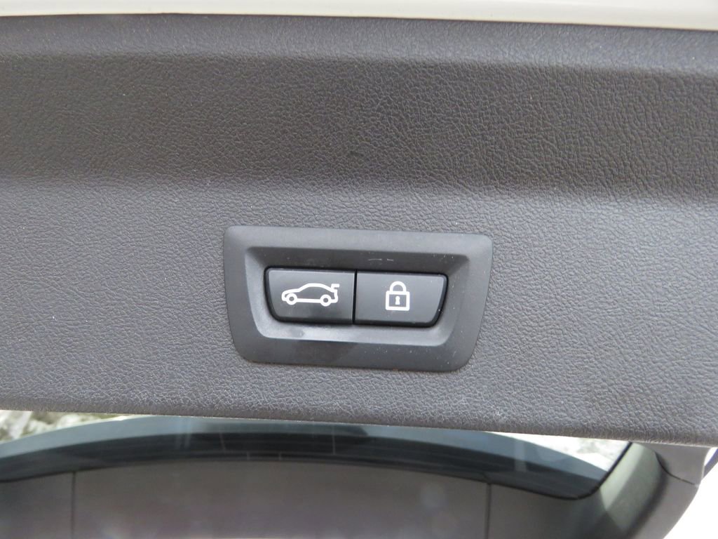 Used 2020 BMW X3 xDrive30i w/ Convenience Package image 18