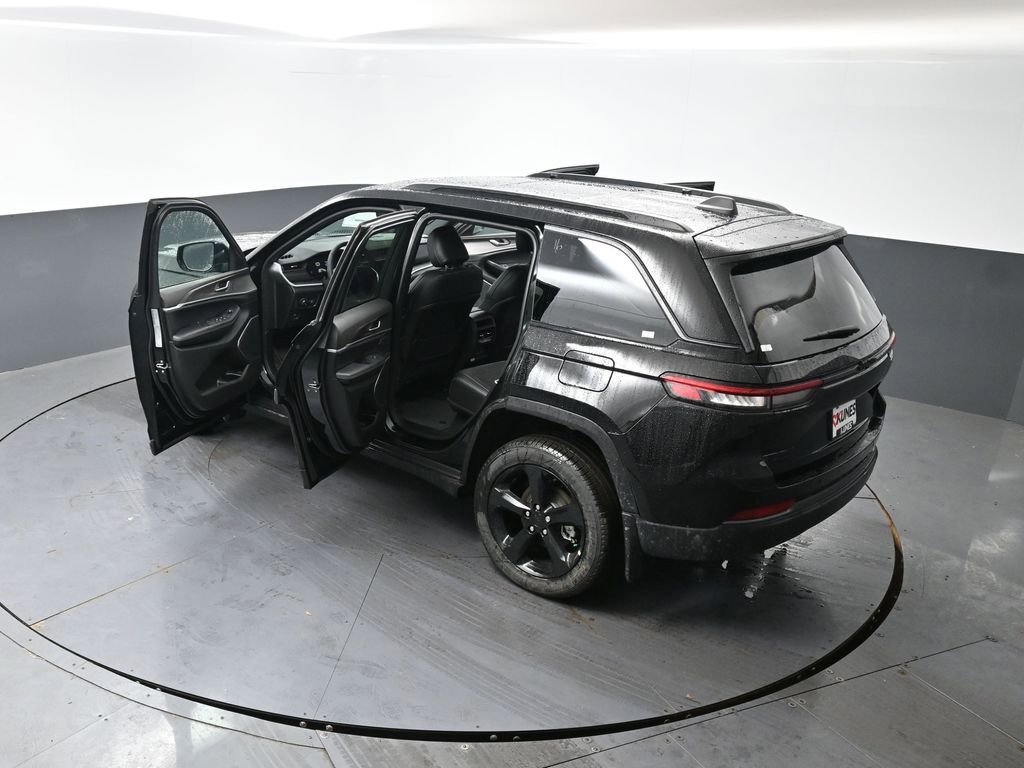 New 2026 Jeep Grand Cherokee Limited w/ Limited Altitude Package image 48